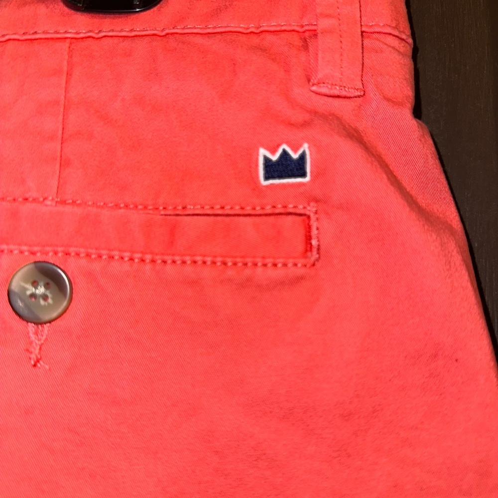 Men’s Crown & Ivy shorts